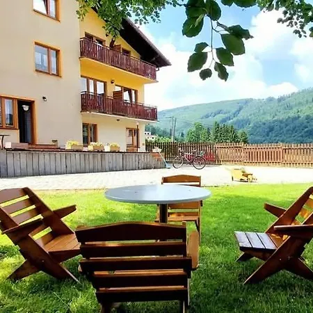 Apartment Szymusiowa *